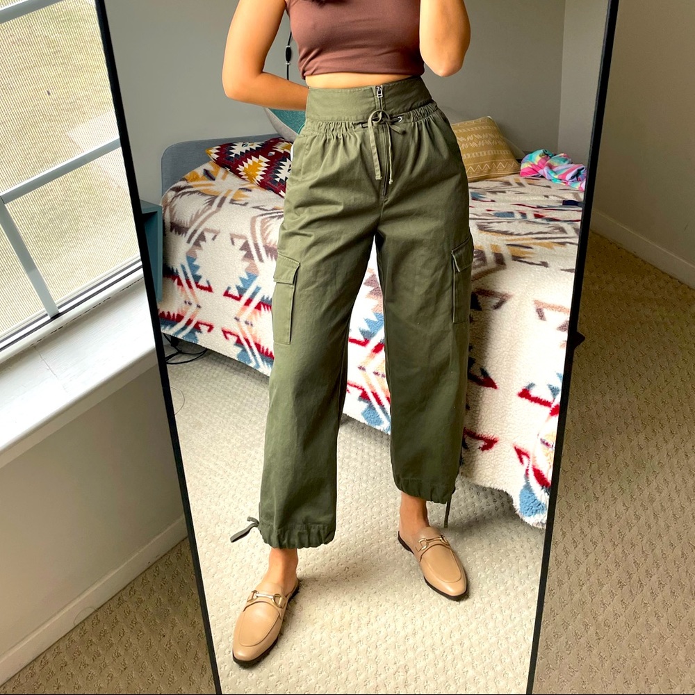 Venus women pants with side pockets